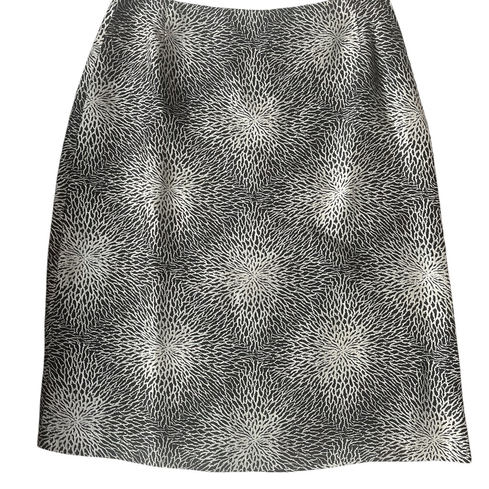 Anne Klein Black and White Graphic Pencil Skirt